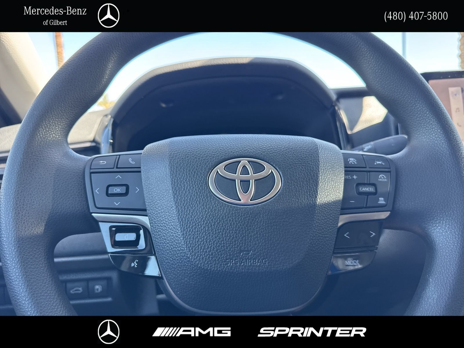 Used 2025 Toyota Camry LE FWD image 25