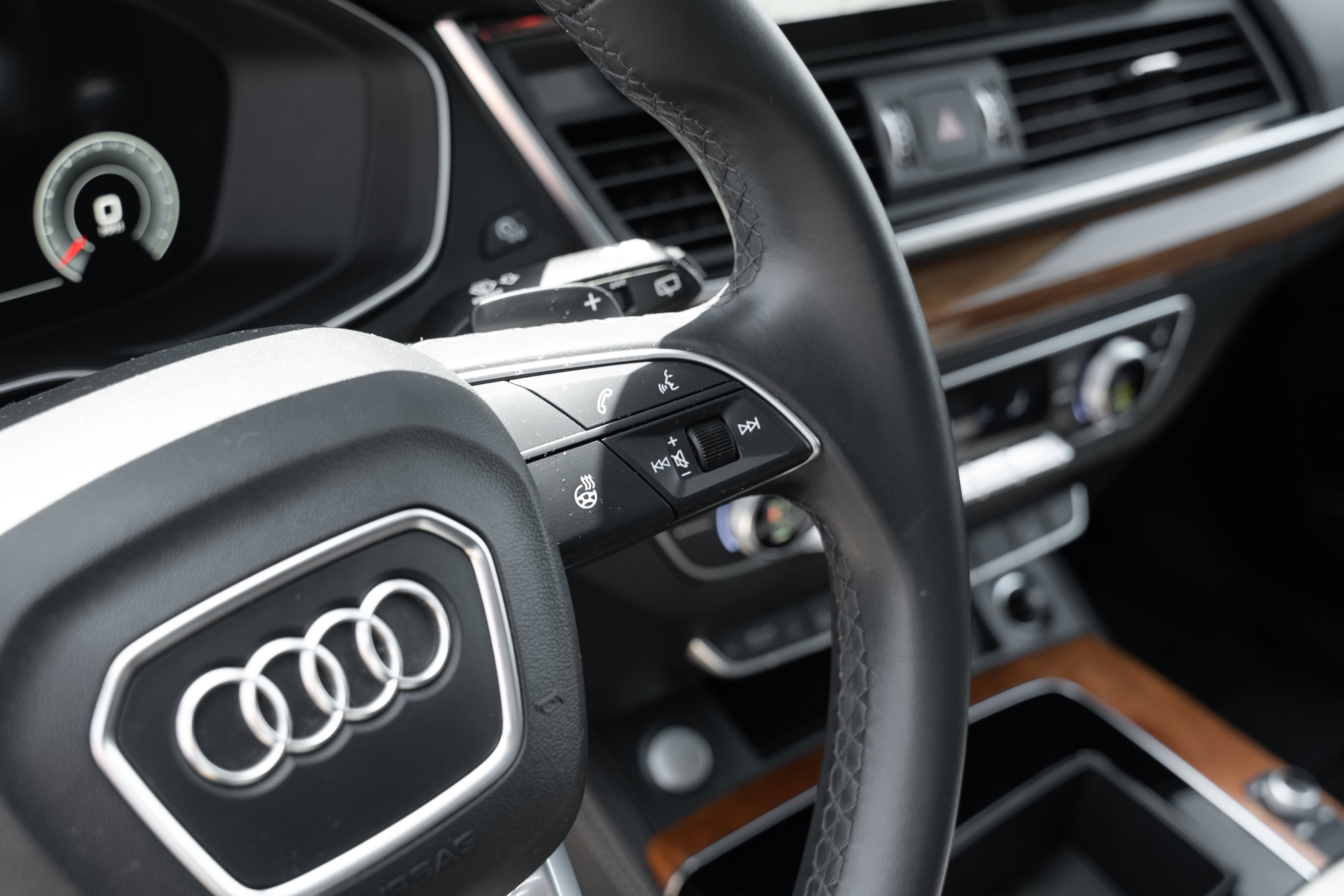 Certified 2023 Audi Q5 2.0T Premium Plus w/ Premium Plus Package AWD/4WD image 10