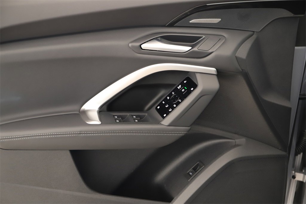 New 2025 Audi Q5 Premium Plus image 22