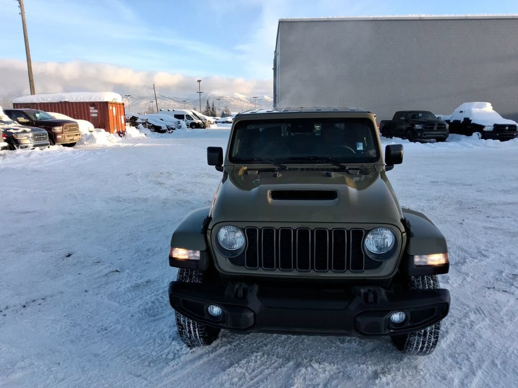 New 2025 Jeep Gladiator Sport AWD/4WD image 1