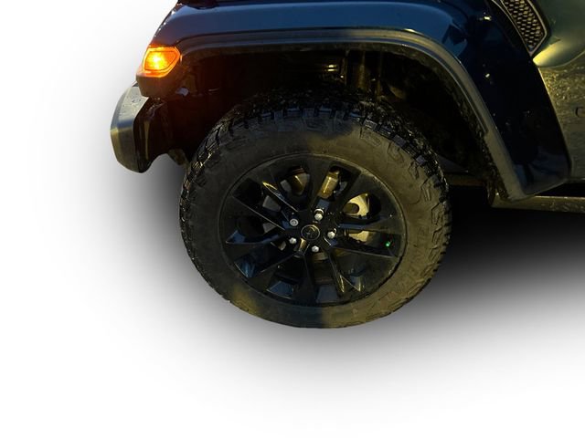 Used 2025 Jeep Gladiator Sport image 10