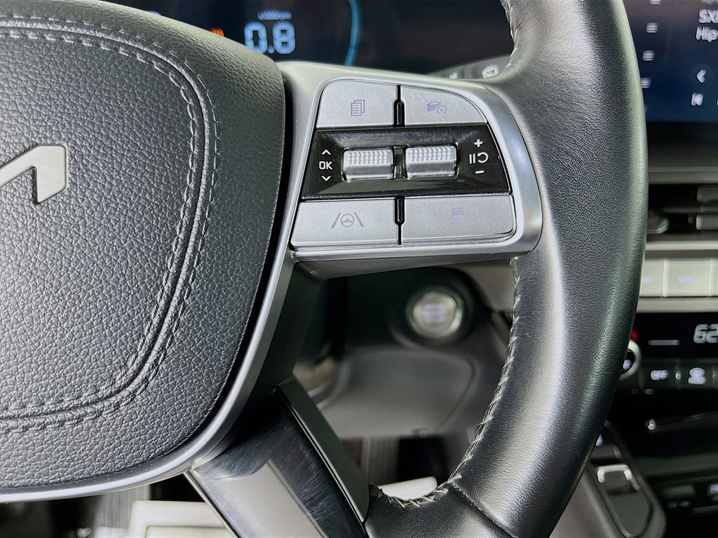 Used 2025 Kia Telluride S FWD image 17