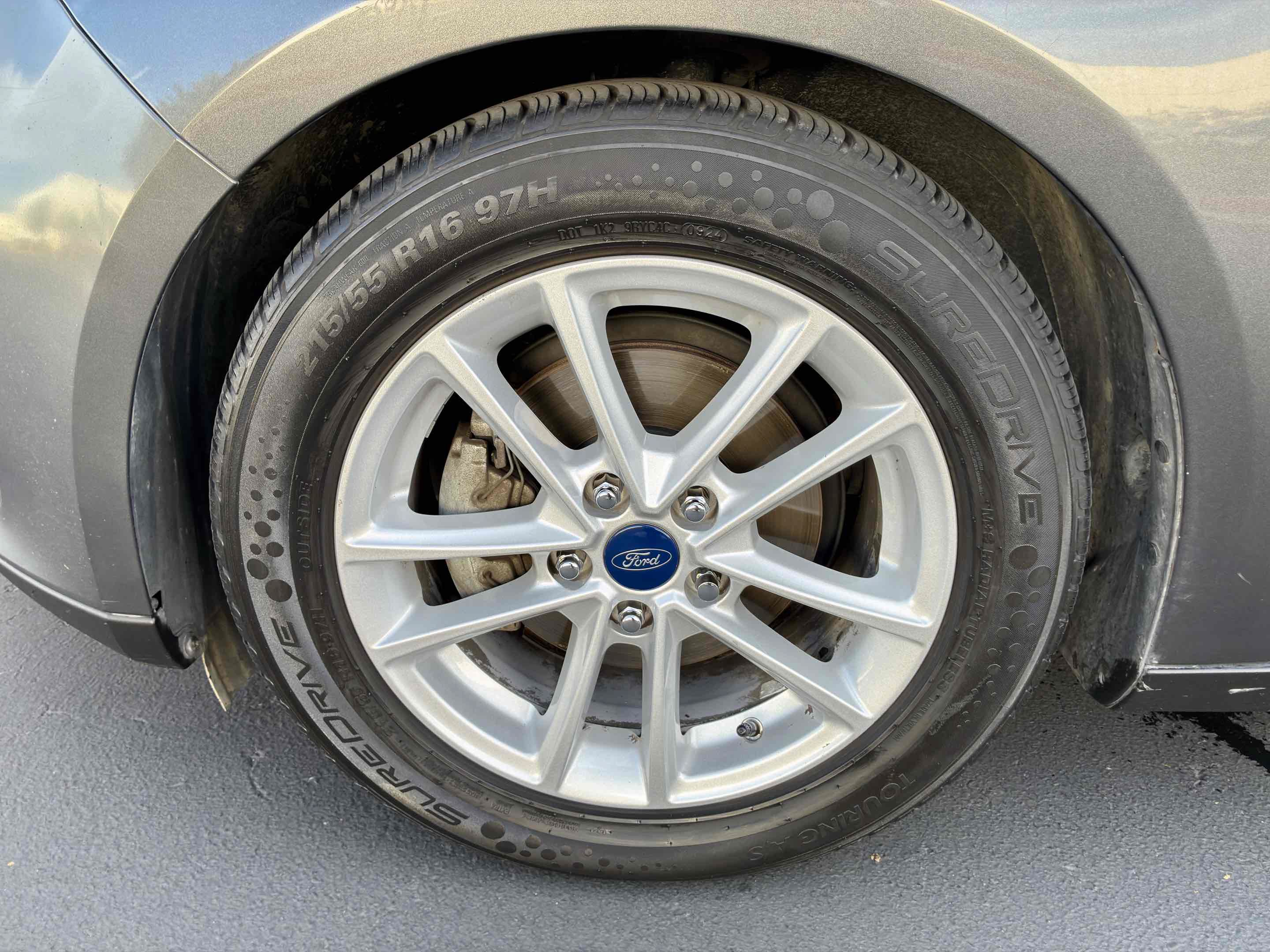 Used 2018 Ford Focus SE FWD image 11