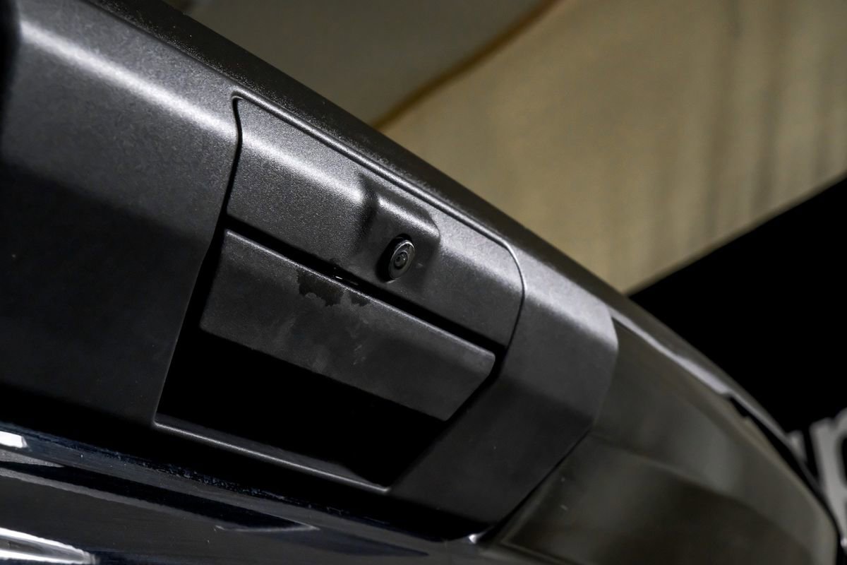 Used 2025 Ford F350 XLT image 44