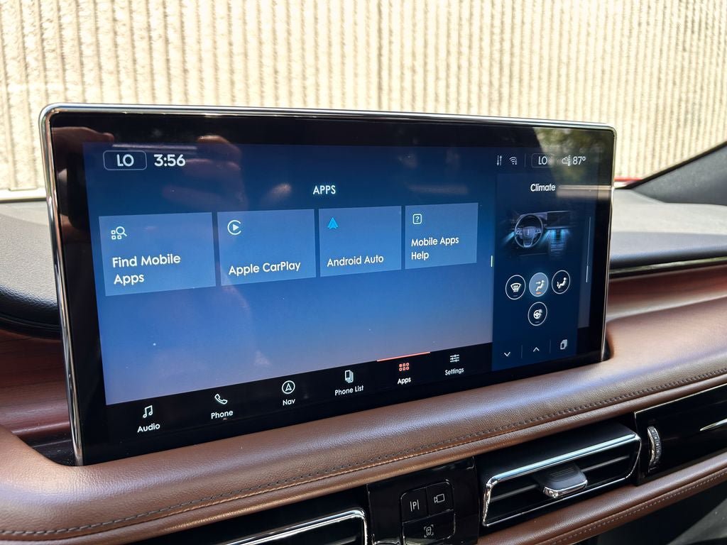 Used 2021 Lincoln Nautilus Reserve w/ Equipment Group 202A AWD/4WD image 35