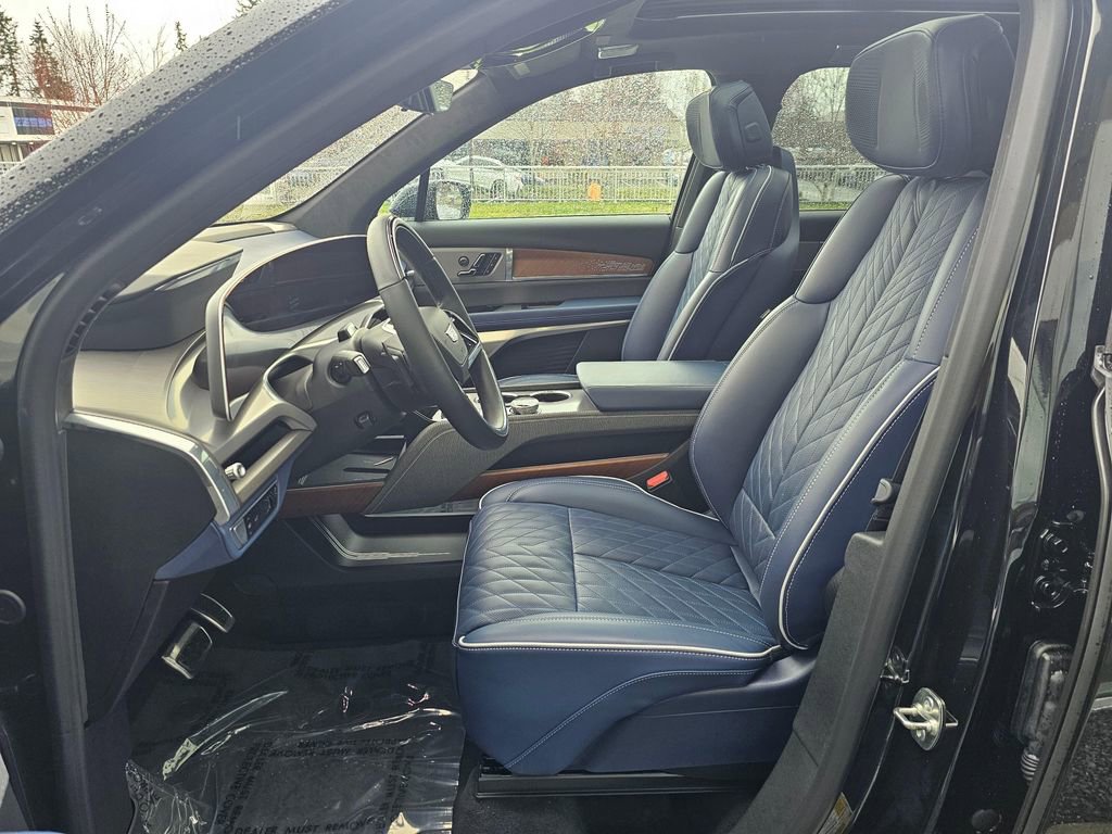 Used 2026 Cadillac Vistiq Premium Luxury AWD/4WD image 23