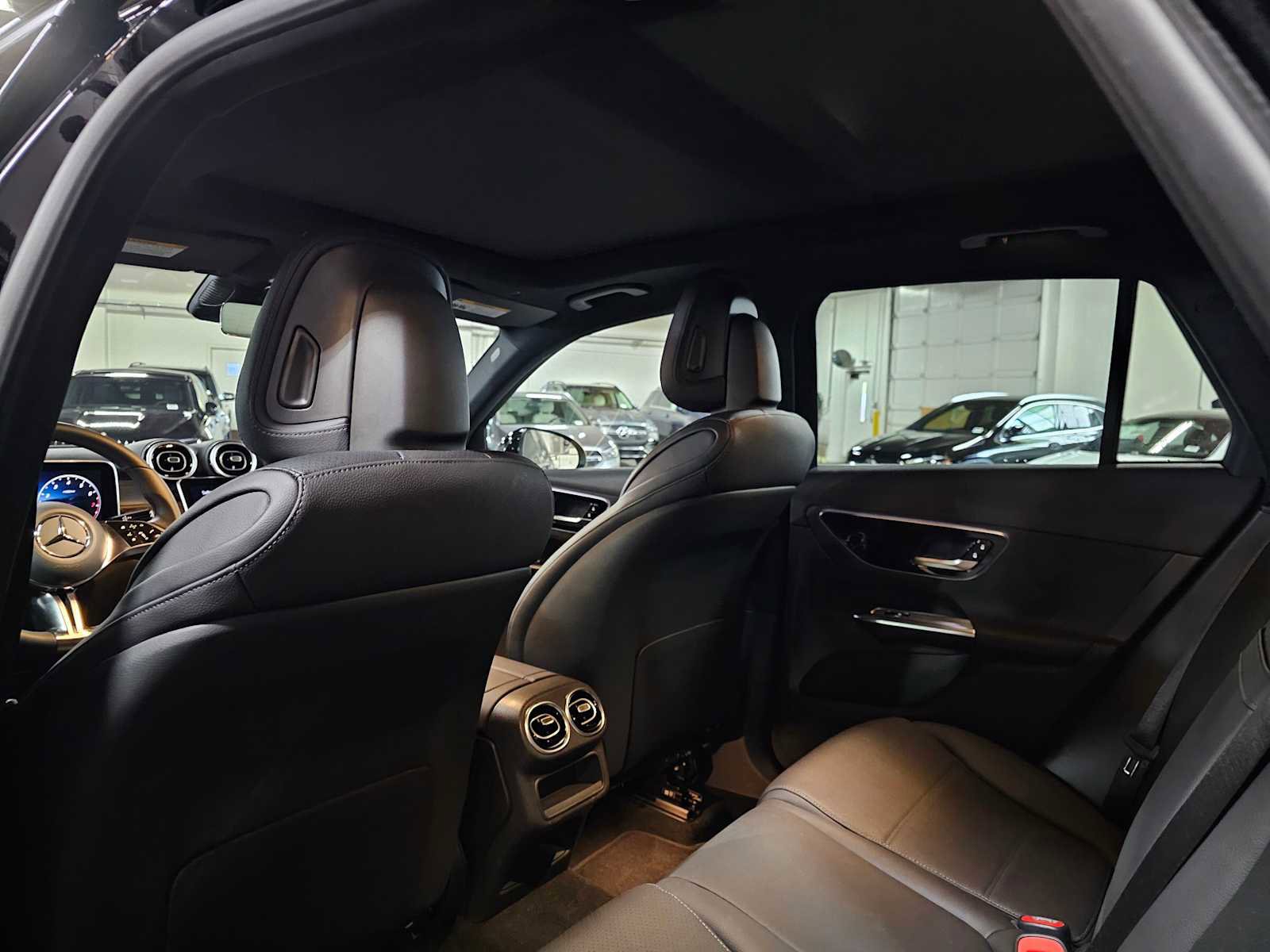 Used 2026 Mercedes-Benz GLC 300 4MATIC image 20