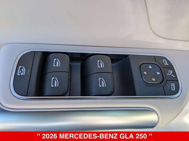 Used 2026 Mercedes-Benz GLA 250 4MATIC image 12