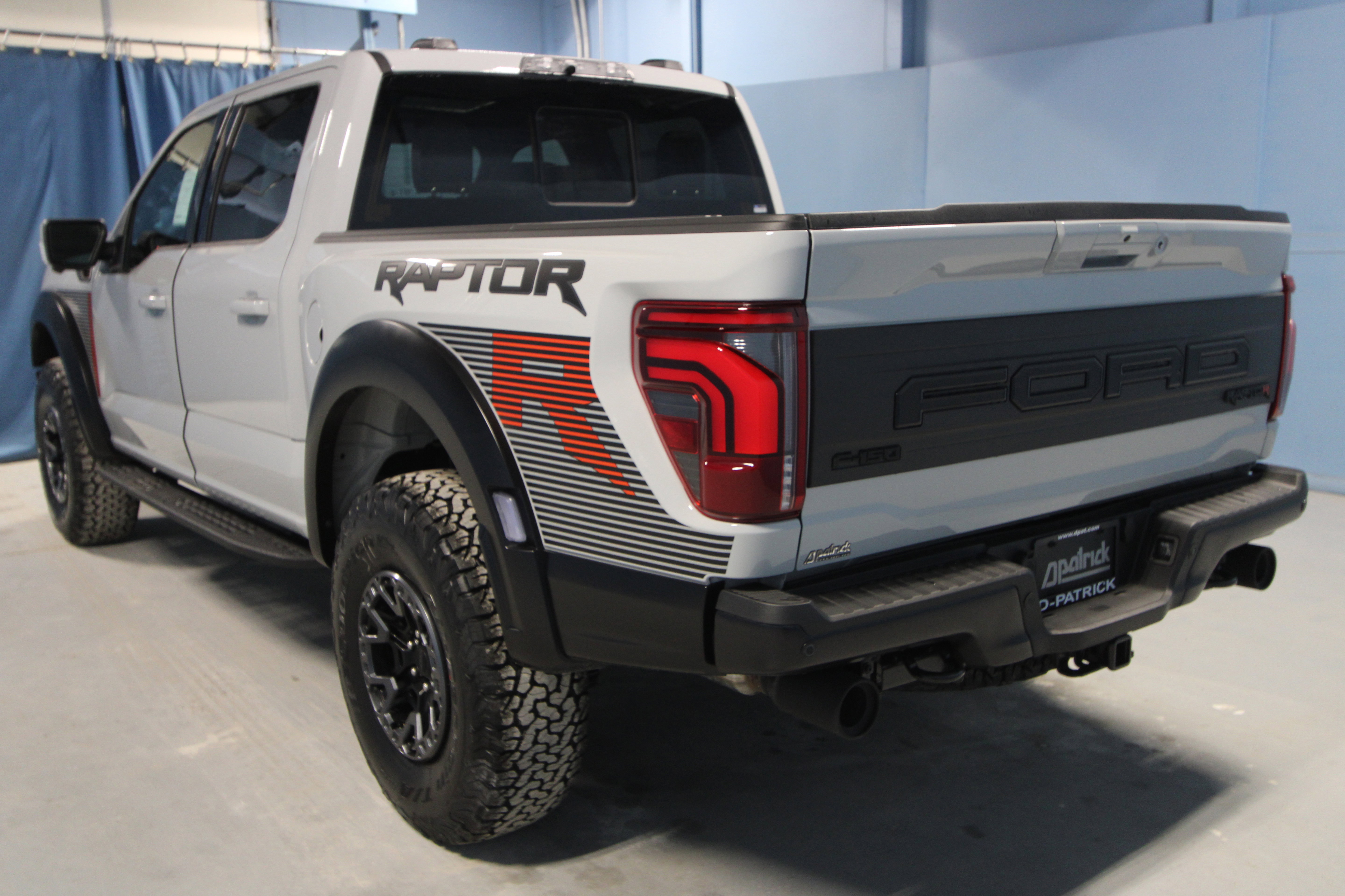New 2026 Ford F150 Raptor w/ Equipment Group 803A Raptor R image 30