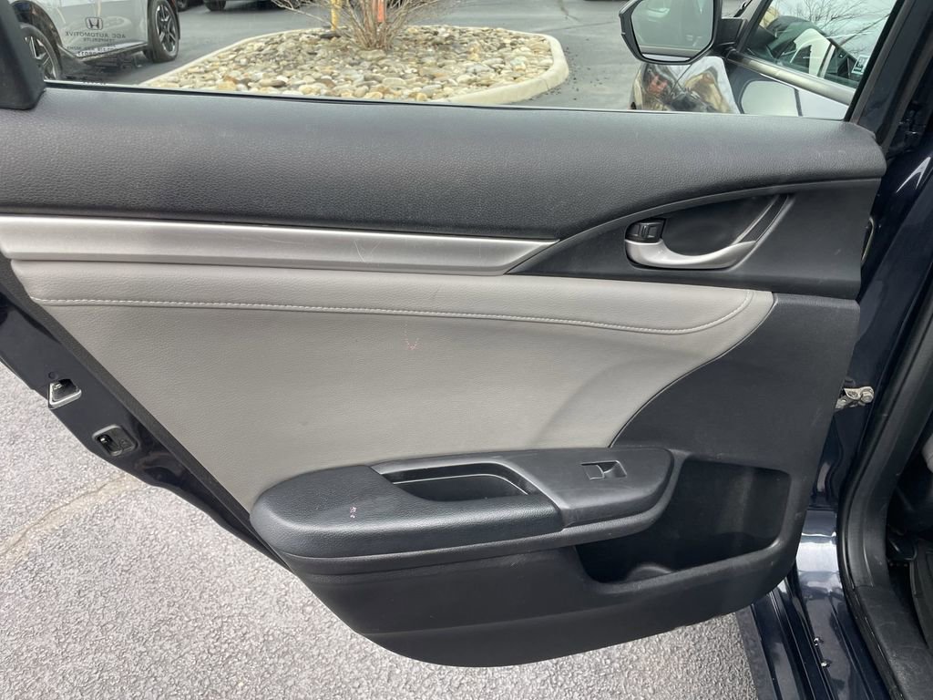 Used 2020 Honda Civic EX-L image 21