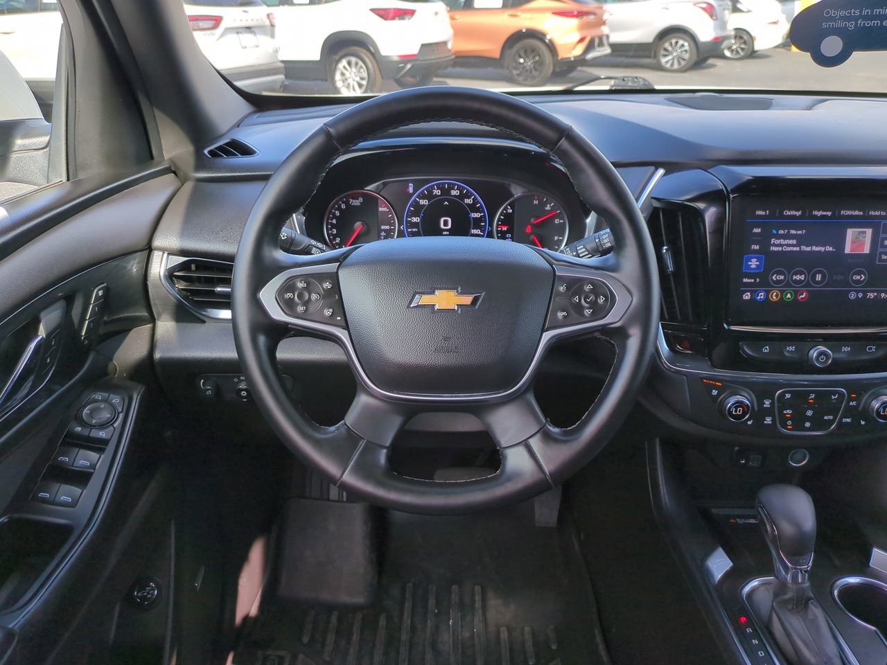 Used 2023 Chevrolet Traverse High Country FWD image 16