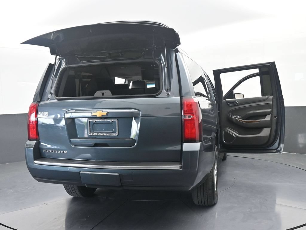 Used 2020 Chevrolet Suburban LT RWD image 87