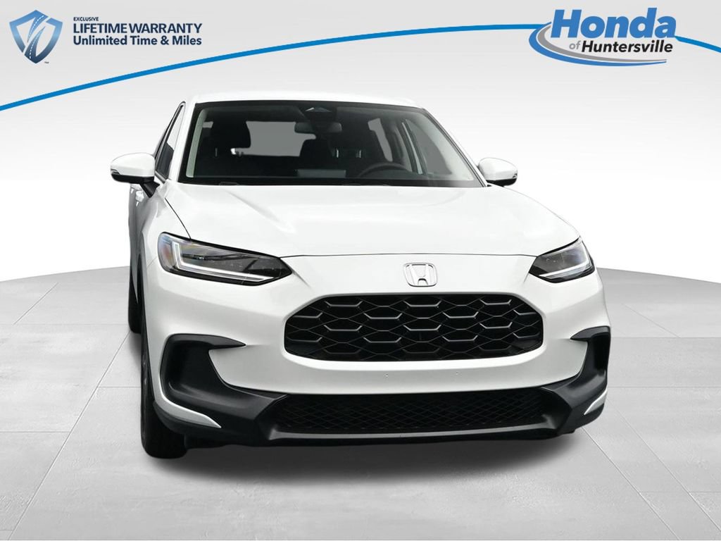 New 2027 Honda HR-V LX image 2