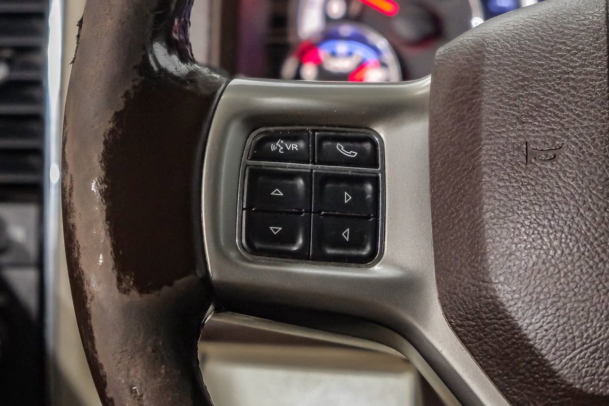 Used 2015 RAM 2500 Laramie w/ Convenience Group AWD/4WD image 16