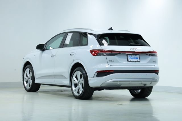 Used 2023 Audi Q4 e-tron Premium Plus w/ Premium Plus AWD/4WD image 6