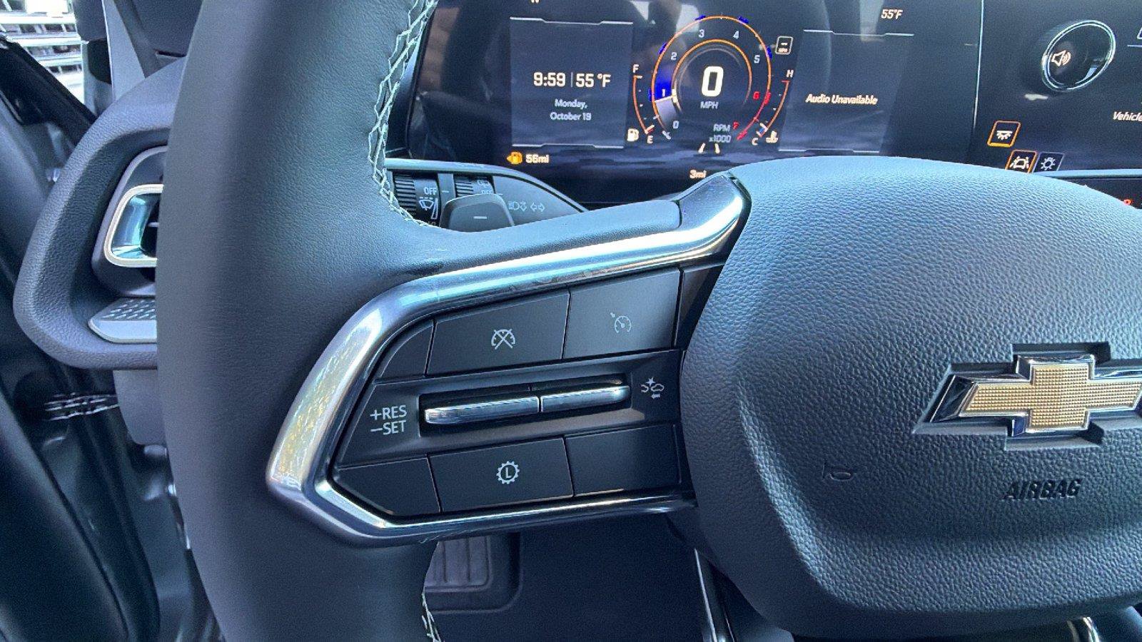 New 2027 Chevrolet Traverse LT FWD image 23