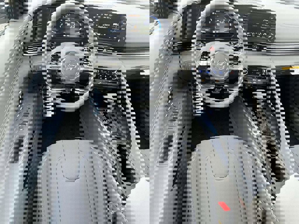 New 2026 Hyundai Elantra Sport image 11