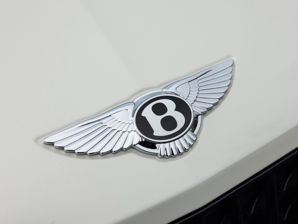 Used 2023 Bentley Bentayga Extended Wheelbase image 20