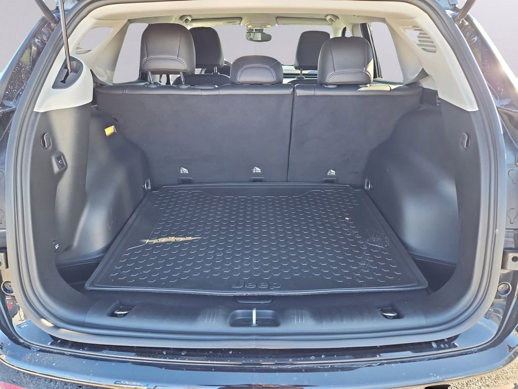 Used 2022 Jeep Compass Latitude w/ Convenience Group image 33