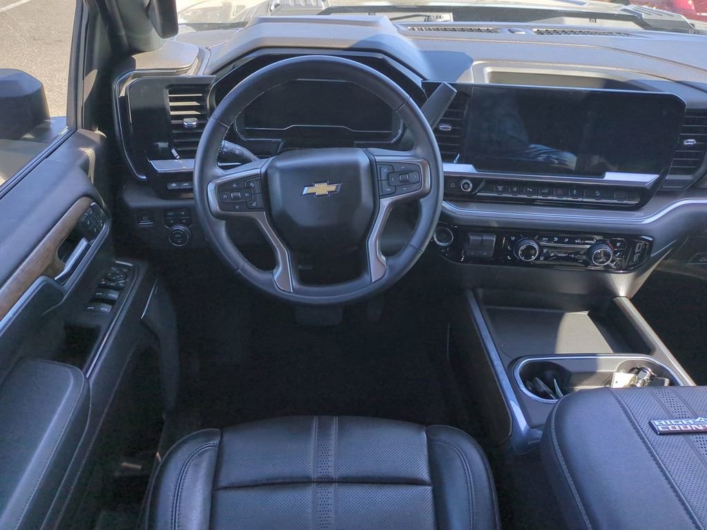 Used 2024 Chevrolet Silverado 2500 High Country w/ High Country Premium Package image 18