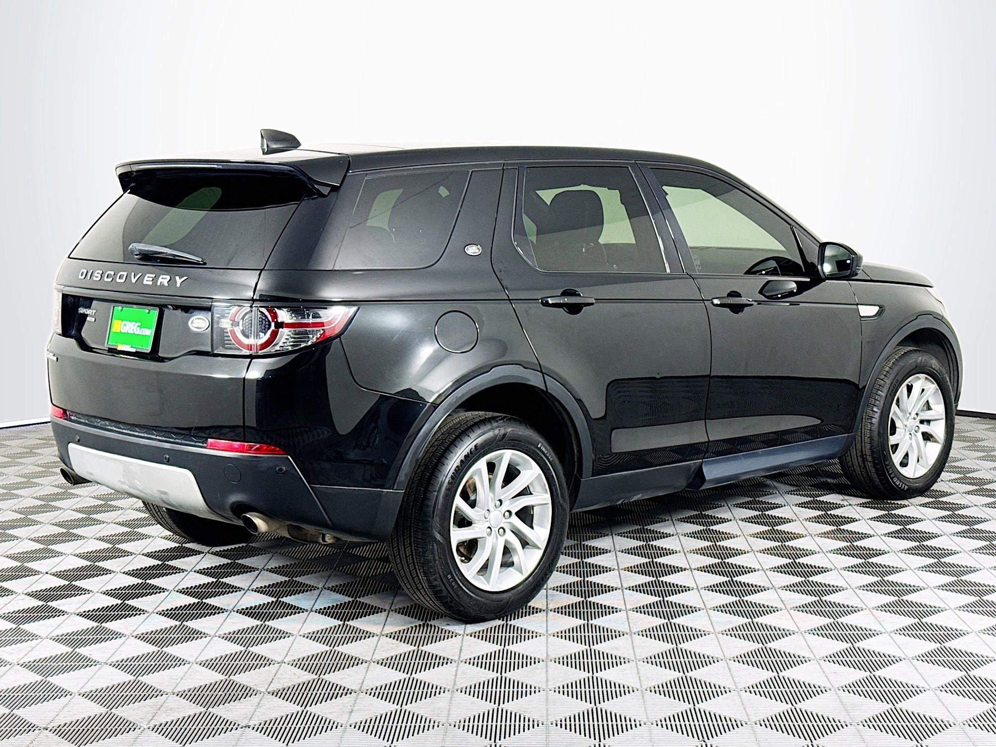 Used 2019 Land Rover Discovery Sport HSE image 10