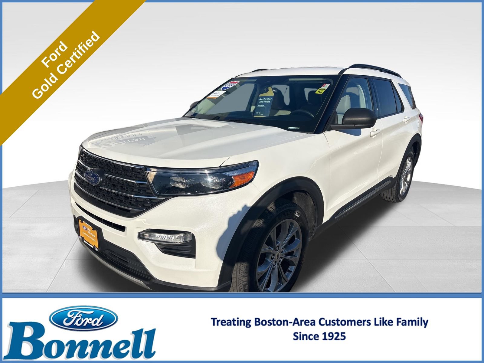 Certified 2023 Ford Explorer XLT w/ Equipment Group 202A AWD/4WD image 1