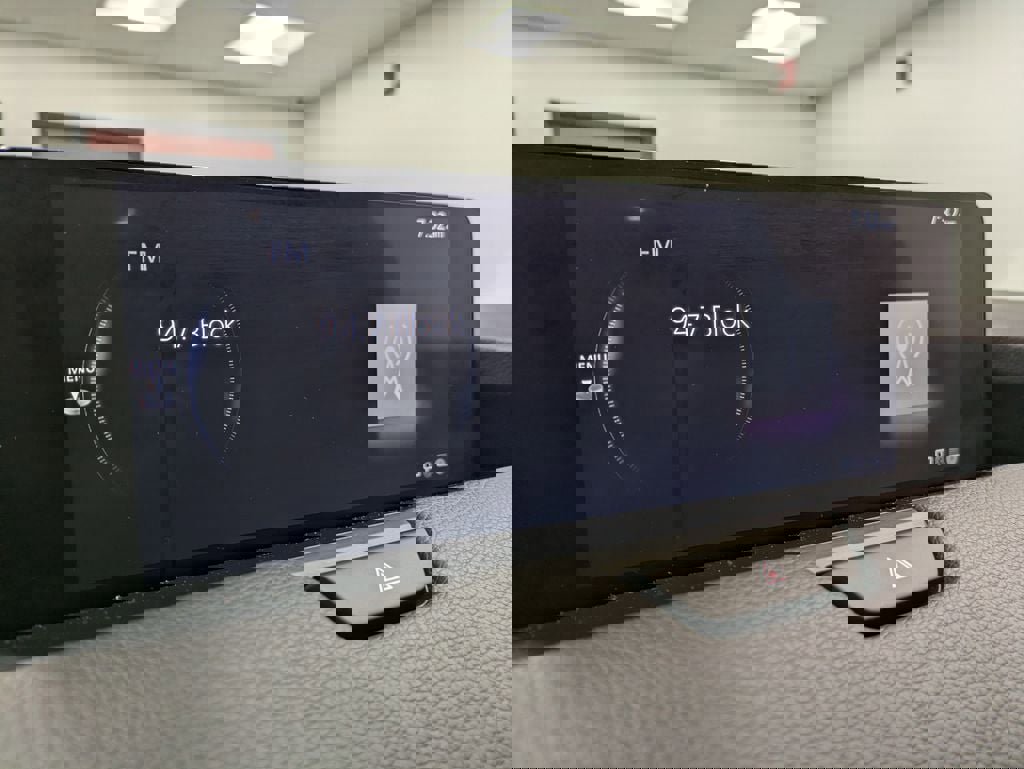 Used 2025 MAZDA CX-90 3.3 Turbo w/ Preferred Package image 12