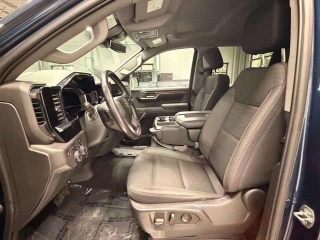 Used 2022 Chevrolet Silverado 1500 RST AWD/4WD image 28