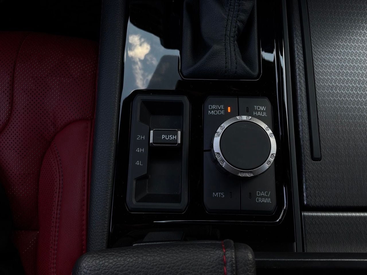 Used 2024 Toyota Sequoia TRD Pro AWD/4WD image 32