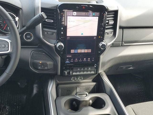 New 2026 RAM 2500 Big Horn AWD/4WD image 15