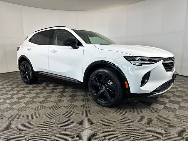 Used 2022 Buick Envision Preferred image 2