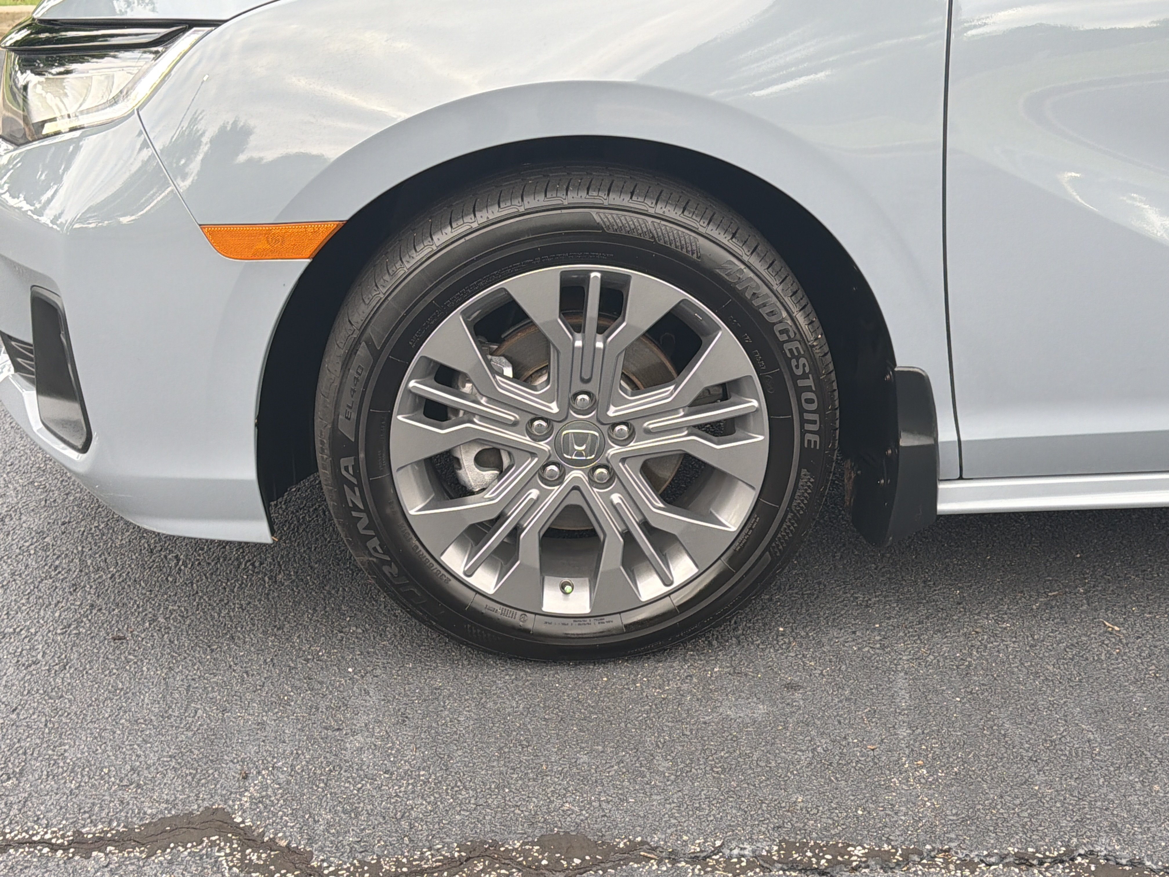Certified 2025 Honda Odyssey Touring image 10