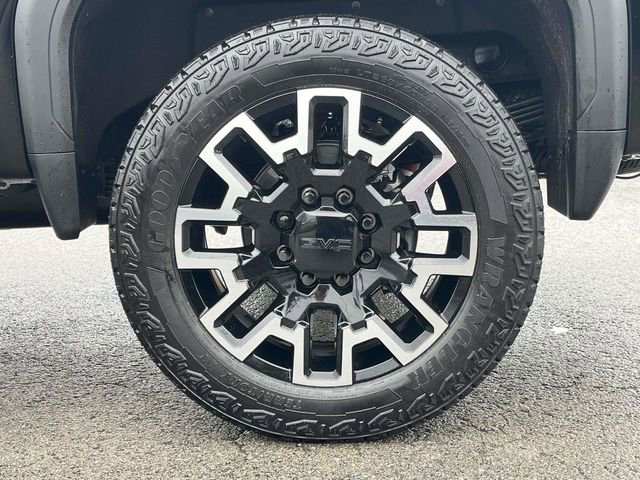 Used 2025 GMC Sierra 2500 Denali Ultimate image 11
