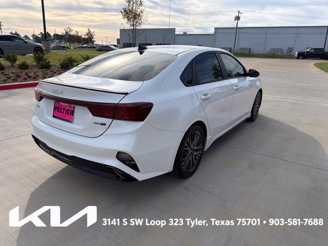 Used 2022 Kia Forte GT-Line w/ GT-Line Premium Package FWD image 10