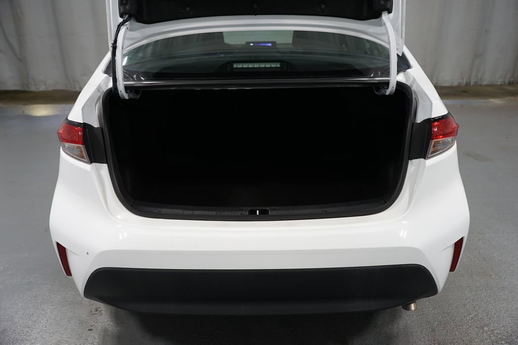 Certified 2024 Toyota Corolla LE image 31