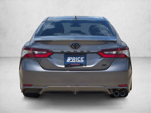 Used 2021 Toyota Camry SE FWD image 6