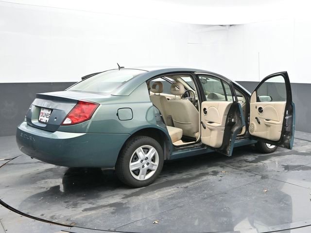Used 2007 Saturn ION Level 2 image 36