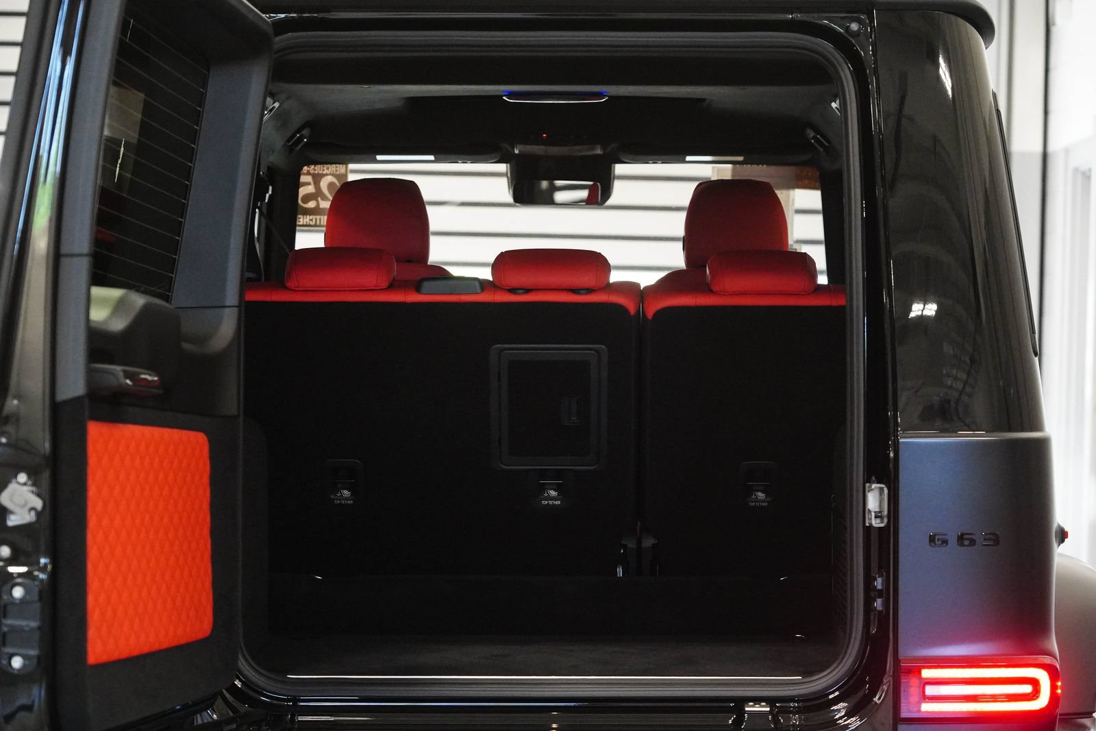 Certified 2025 Mercedes-Benz G 63 AMG 4MATIC image 34