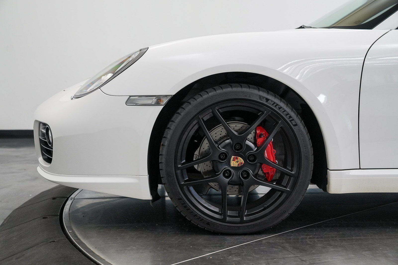 Used 2010 Porsche Cayman S image 10