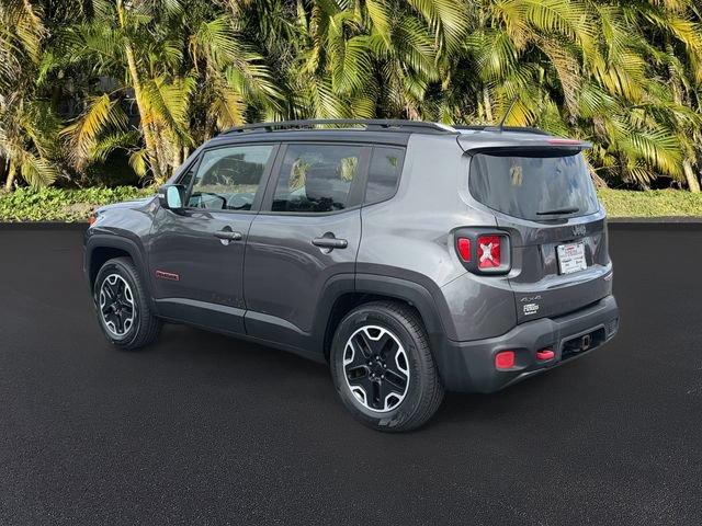 Used 2017 Jeep Renegade Trailhawk w/ Premium Trailhawk Package AWD/4WD image 7