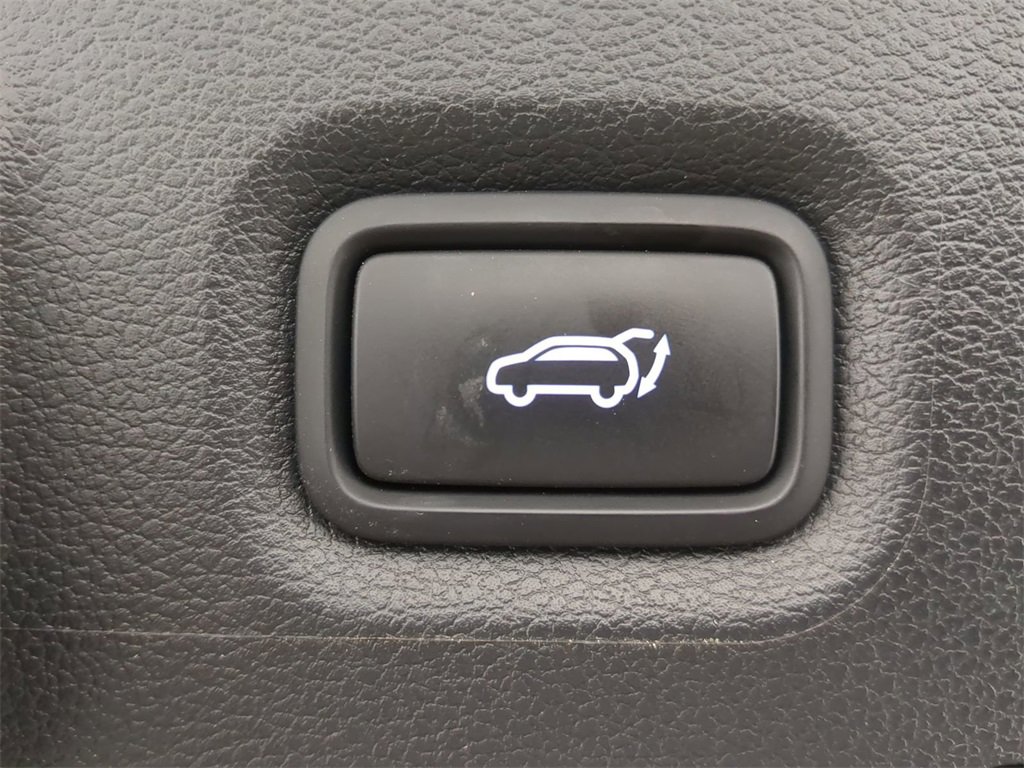 Certified 2023 Hyundai Santa Fe SEL image 15