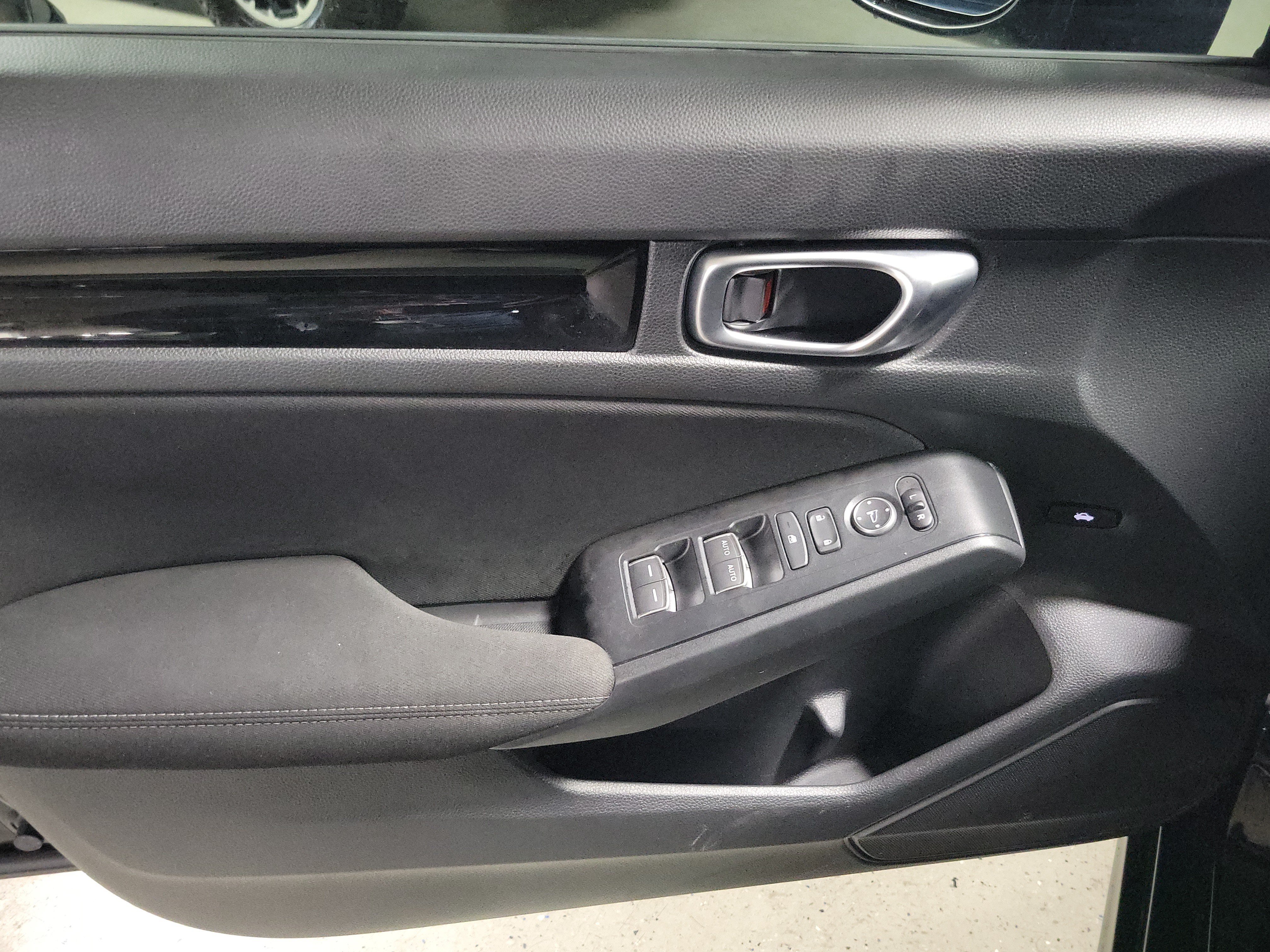 Used 2024 Honda Civic EX image 20