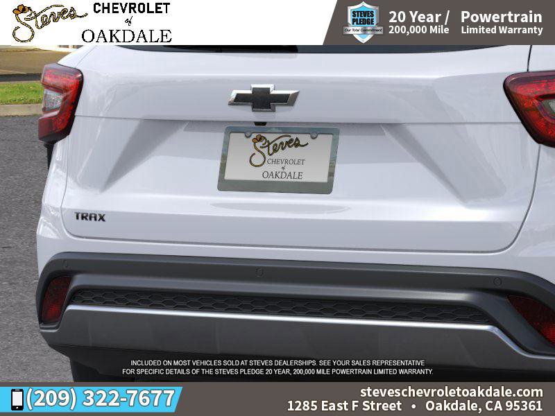 New 2025 Chevrolet Trax LT w/ Driver Confidence Package FWD image 14