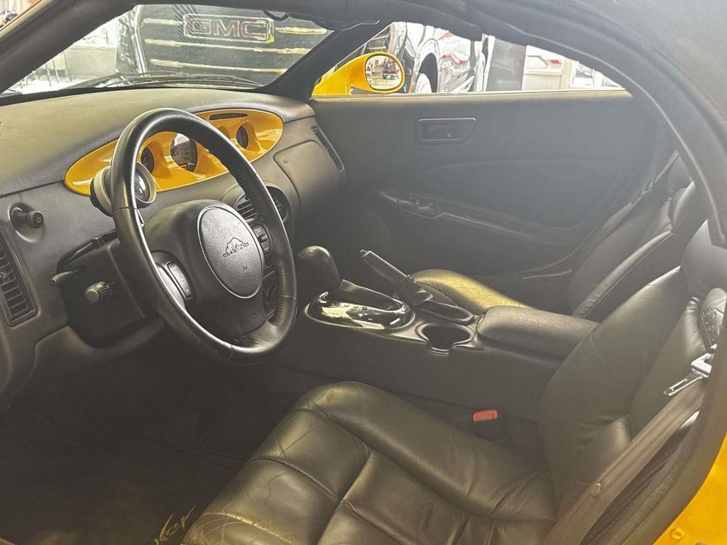 Used 2002 Chrysler Prowler image 7