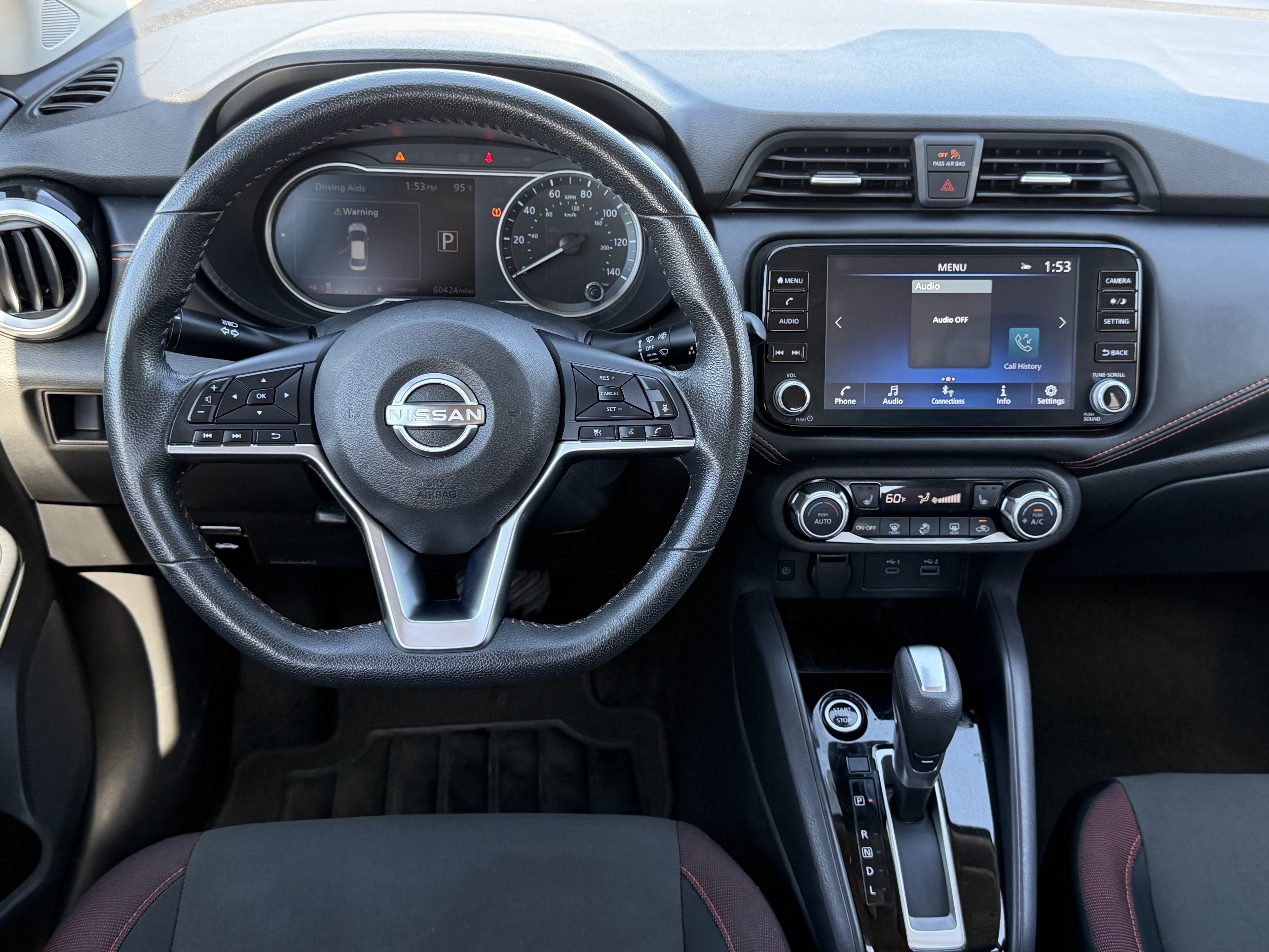 Used 2024 Nissan Versa SR FWD image 18