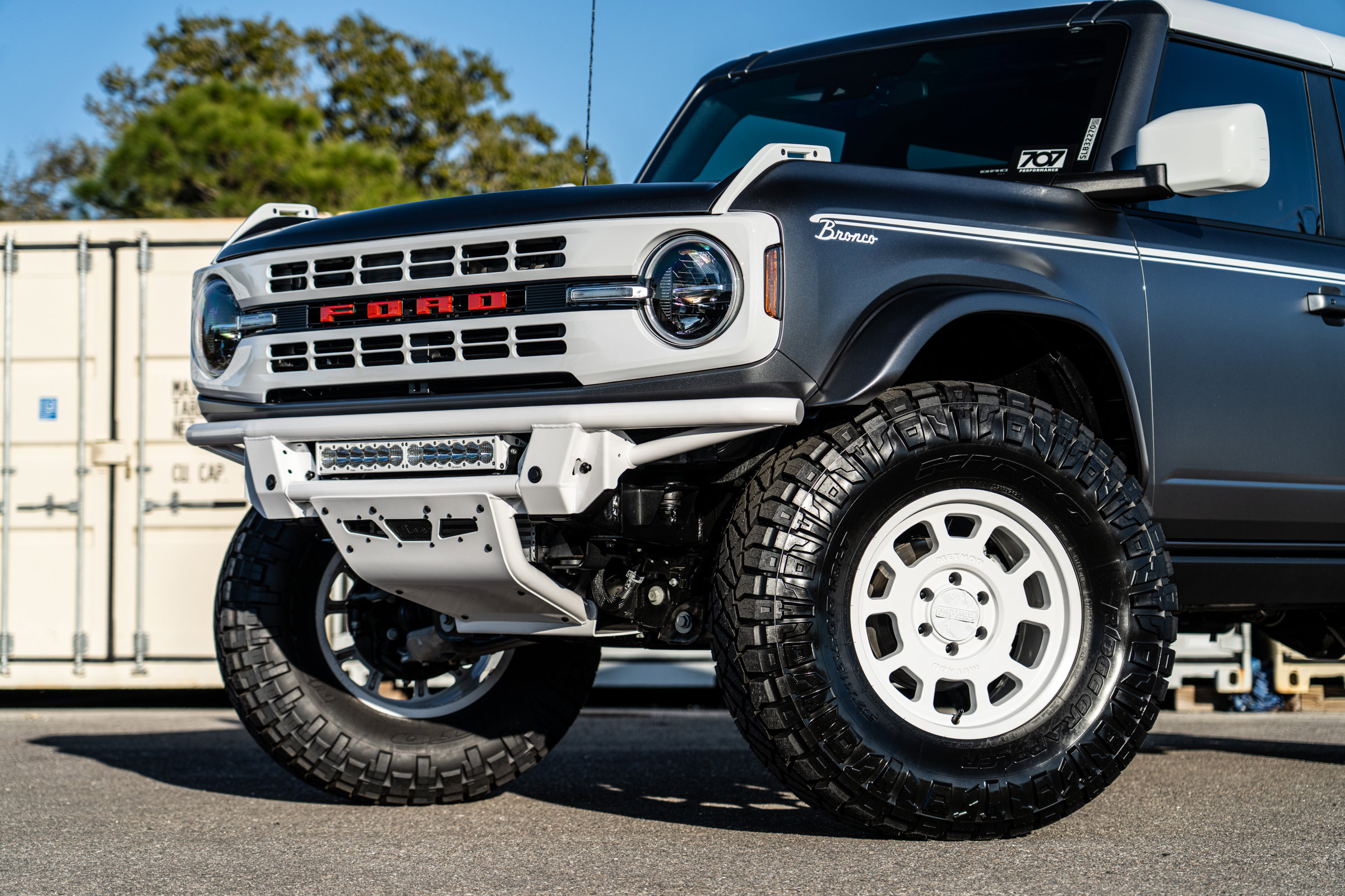 New 2025 Ford Bronco Heritage Edition AWD/4WD image 18