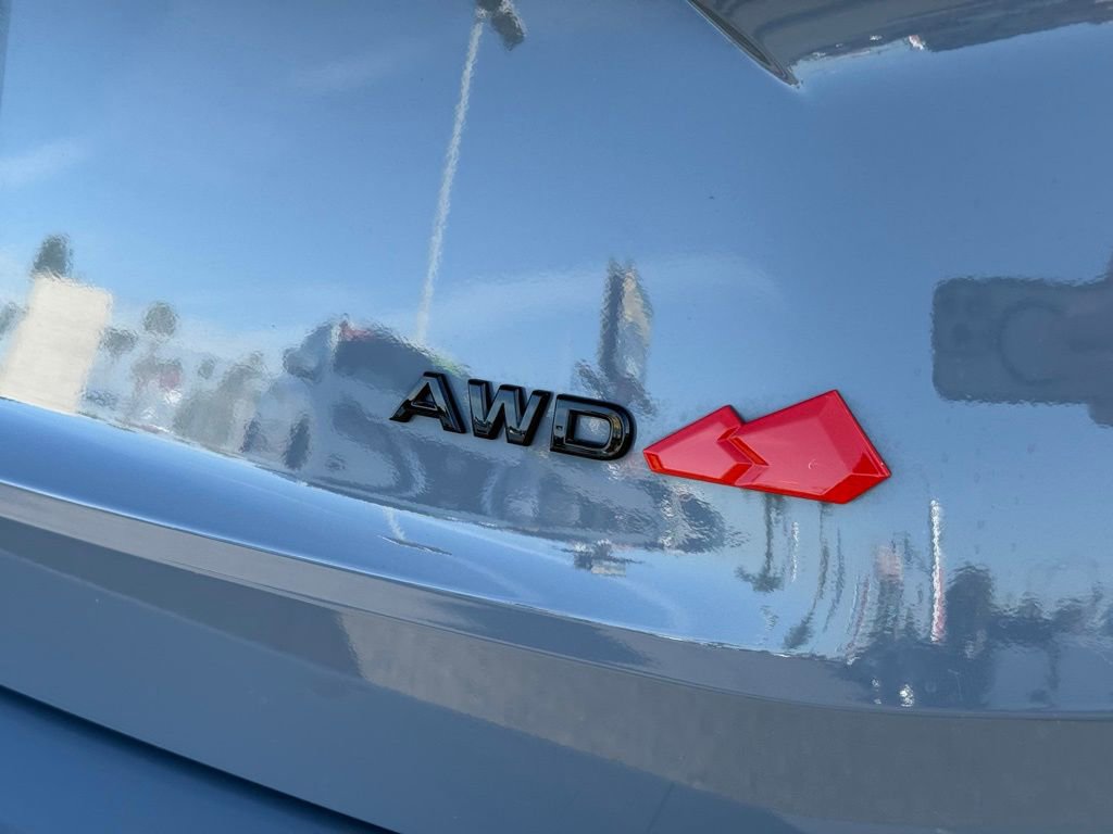 Certified 2025 Nissan Rogue SV w/ Rock Creek Premium Package image 8