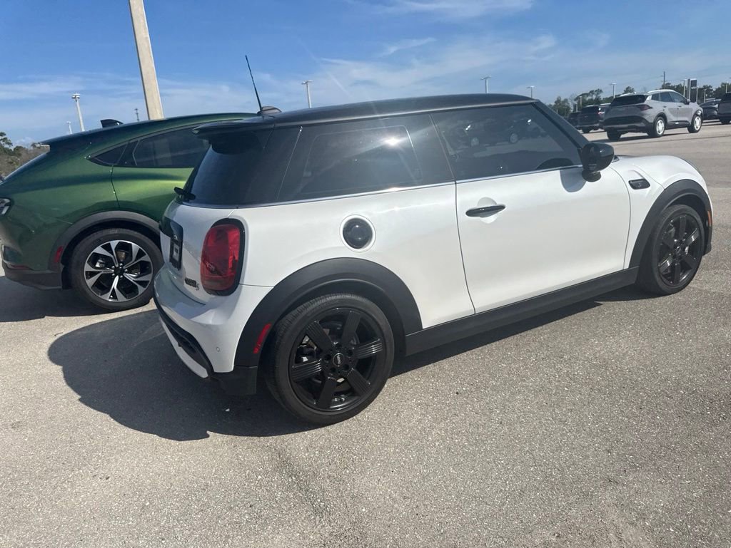 Used 2024 MINI Cooper S FWD image 5