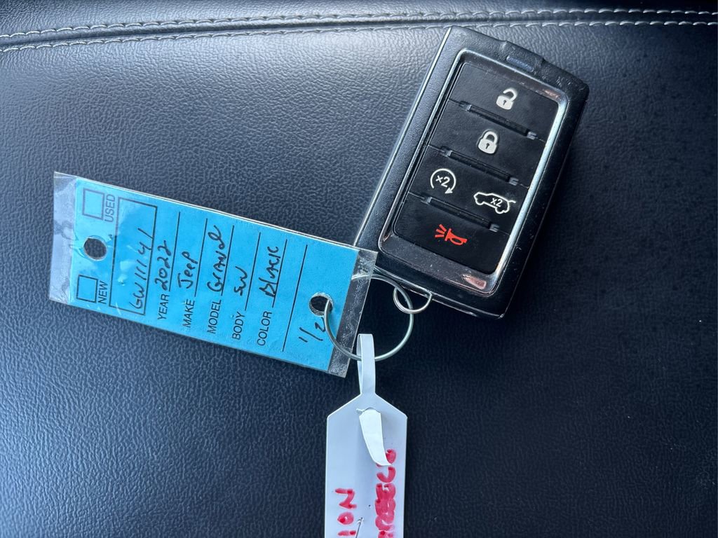 Used 2022 Jeep Grand Cherokee Limited 4xe w/ Luxury Tech Group II image 42