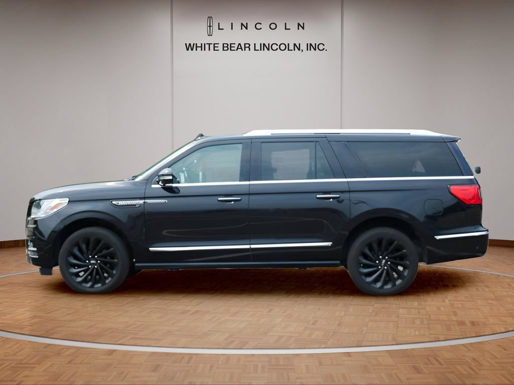 Used 2021 Lincoln Navigator L Reserve w/ Equipment Group 208A AWD/4WD image 8